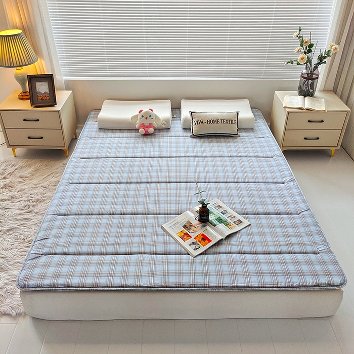 91家纺网 家纺一手货源 找家纺 玉清坊 2025新款水洗棉新疆棉花床垫 雅致格-蓝灰