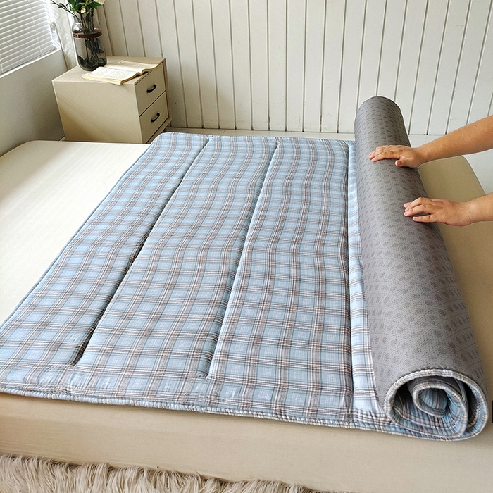 91家纺网 家纺一手货源 找家纺 玉清坊 2025新款水洗棉新疆棉花床垫 雅致格-蓝灰