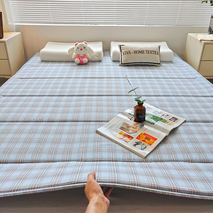 91家纺网 家纺一手货源 找家纺 玉清坊 2025新款水洗棉新疆棉花床垫 雅致格-蓝灰