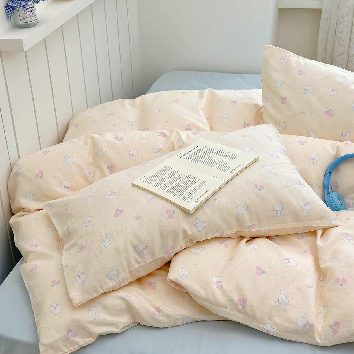 91家纺网 家纺一手货源 找家纺 麦伦 2025年新品 --全棉有氧双层纱简约款系列 兔小白（米）