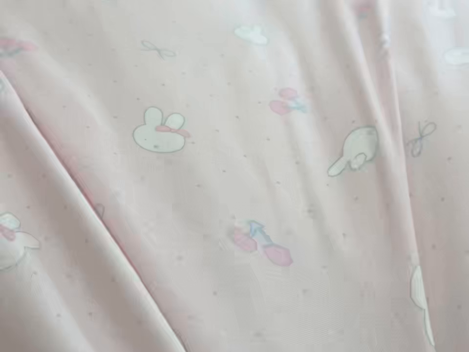 91家纺网 家纺一手货源 找家纺 麦伦 2025年新品 --全棉有氧双层纱简约款系列 兔小白-粉