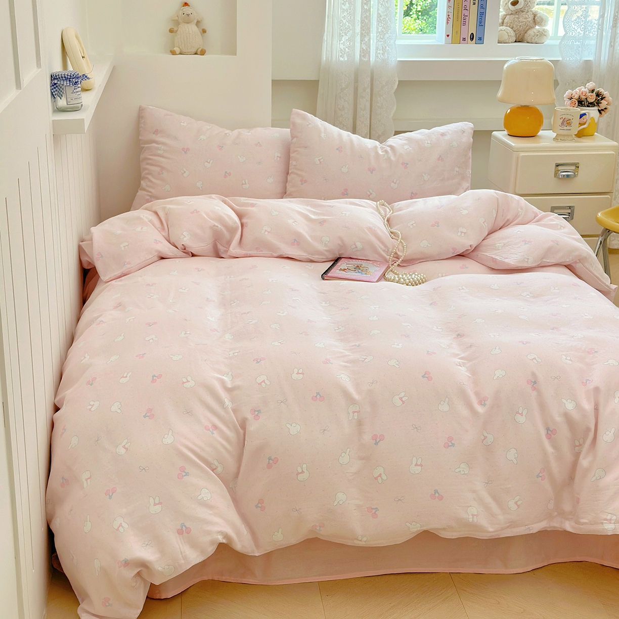 91家纺网 家纺一手货源 找家纺 麦伦 2025年新品 --全棉有氧双层纱简约款系列 兔小白-粉