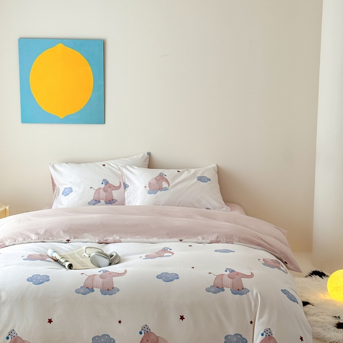 91家纺网 家纺一手货源 找家纺 窝米 2025新款全棉纯棉火山磨毛卡通系列四件套-第一组 向云端