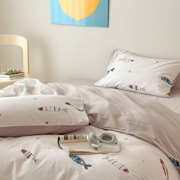 91家纺网 家纺一手货源 找家纺 窝米 2025新款全棉纯棉火山磨毛卡通系列四件套-第一组 渔趣