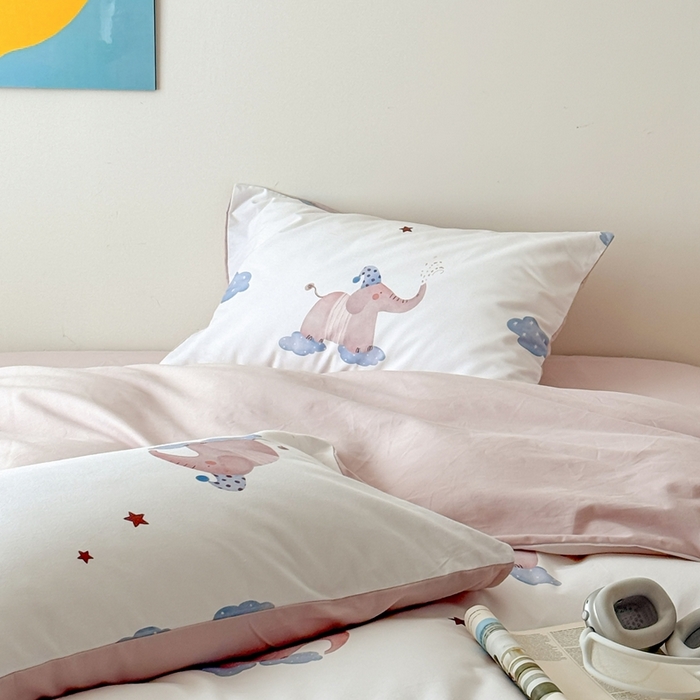 91家纺网 家纺一手货源 找家纺 窝米 2025新款全棉纯棉火山磨毛卡通系列四件套-第一组 向云端