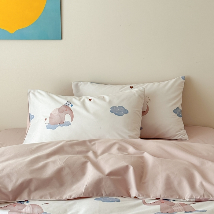 91家纺网 家纺一手货源 找家纺 窝米 2025新款全棉纯棉火山磨毛卡通系列四件套-第一组 向云端