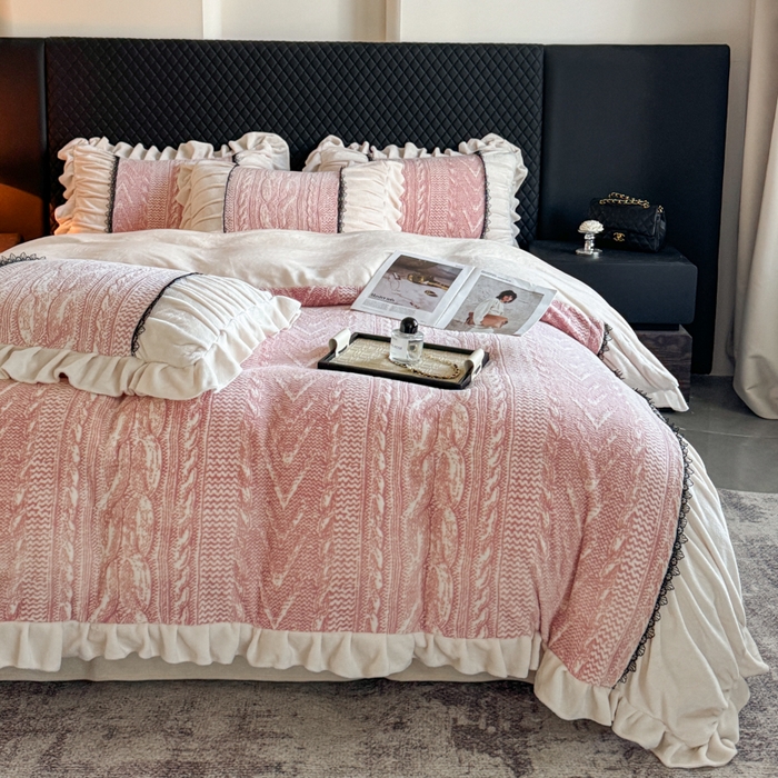 91家纺网 家纺一手货源 找家纺 （总）极简 2025新款立体雕花牛奶绒荷叶边四件套