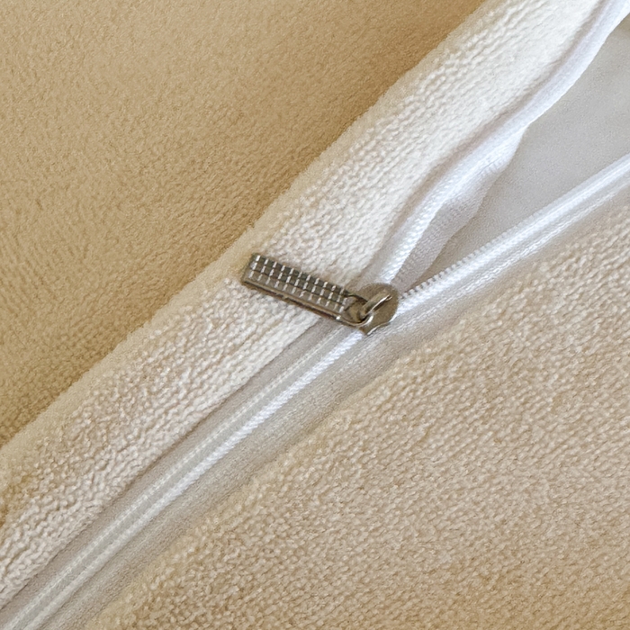 91家纺网 家纺一手货源 找家纺 极简 2025新款立体雕花牛奶绒荷叶边四件套 巴黎-金