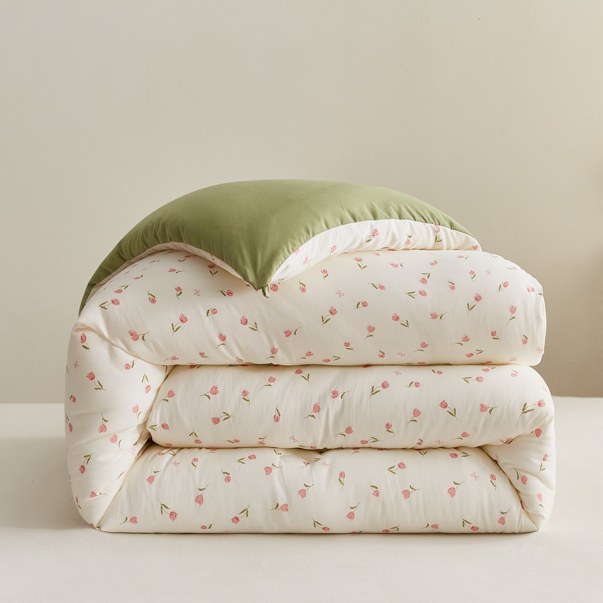 91家纺网 家纺一手货源 找家纺 湘之帛 2025新款A类云朵棉超柔抗菌冬被被子被芯 冬日玫瑰