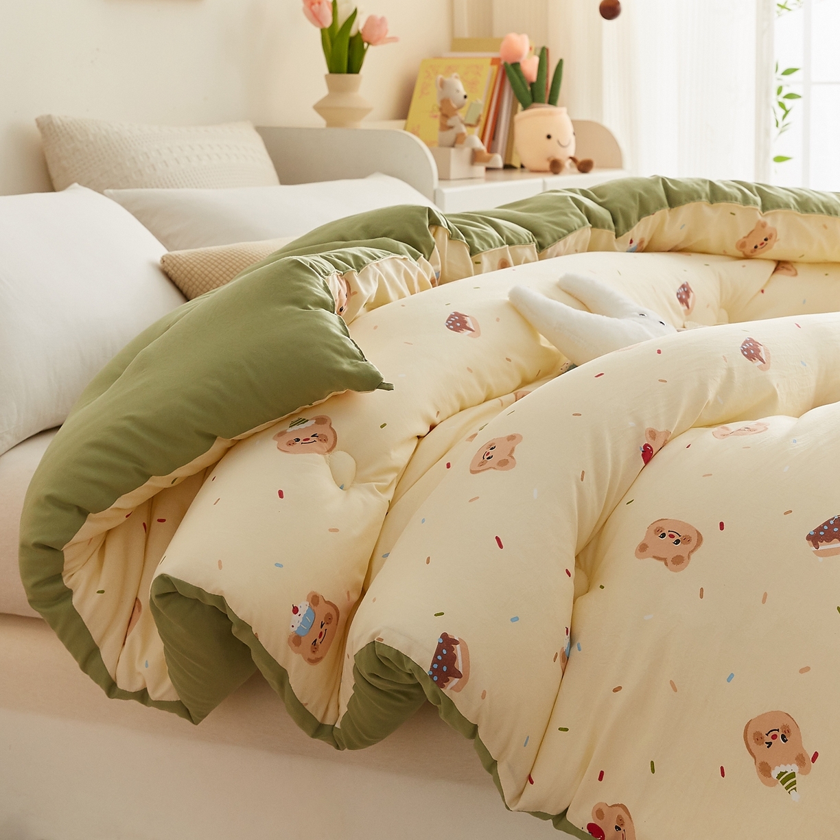 91家纺网 家纺一手货源 找家纺 湘之帛 2025新款A类云朵棉超柔抗菌冬被被子被芯 蛋糕熊熊