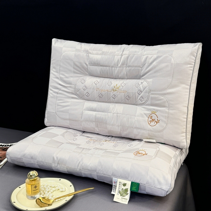 91家纺网 家纺一手货源 找家纺 （总）芯奇想 2025新款棋盘格护颈枕