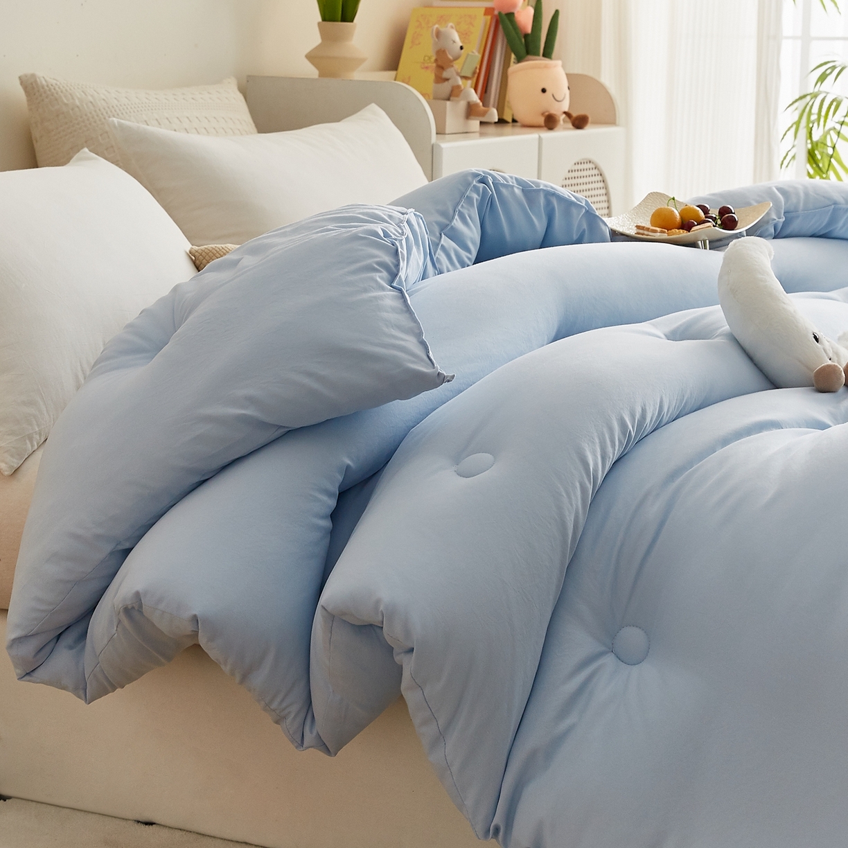 91家纺网 家纺一手货源 找家纺 湘之帛 2025新款A类云朵棉超柔抗菌冬被被子被芯 熊猫肚肚被-许浅蓝