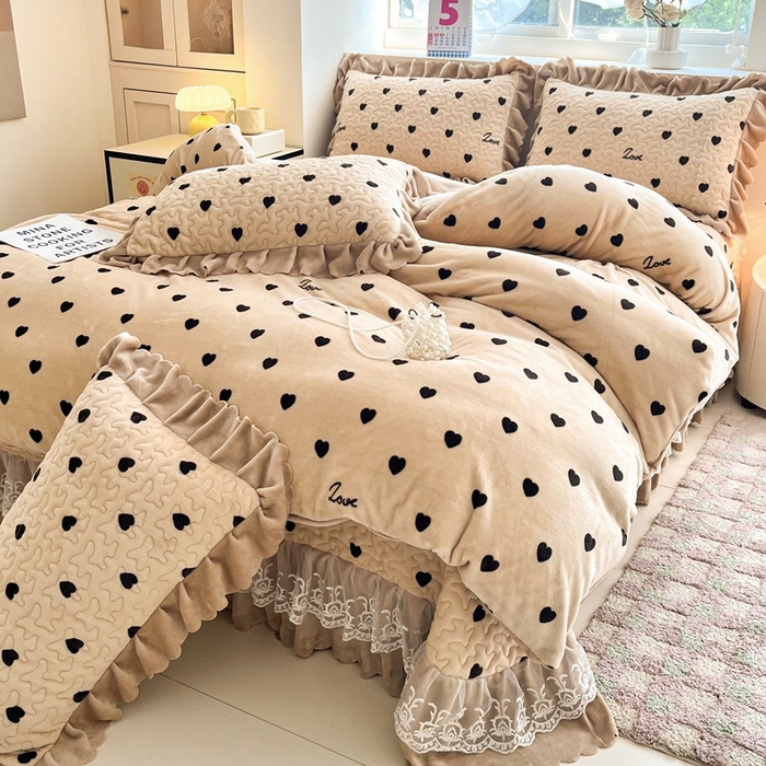 91家纺网 家纺一手货源 找家纺 (总) 铠畅 2025新款加厚牛奶绒床盖四件套