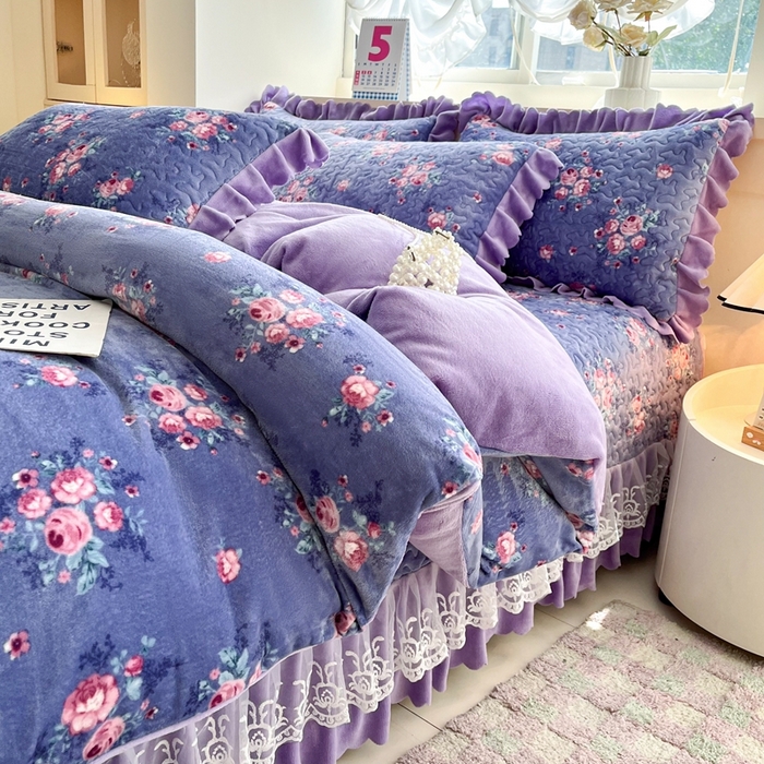 91家纺网 家纺一手货源 找家纺 铠畅 2025新款加厚牛奶绒床盖四件套 罗兰秘境