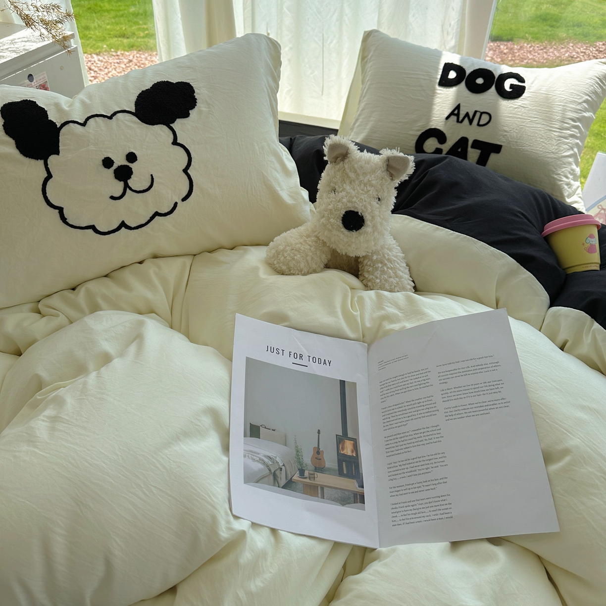 91家纺网 家纺一手货源 找家纺 花伞家居 2025新款毛巾绣水洗棉小红书风四件套（提供买家秀） 猫猫狗狗米黄