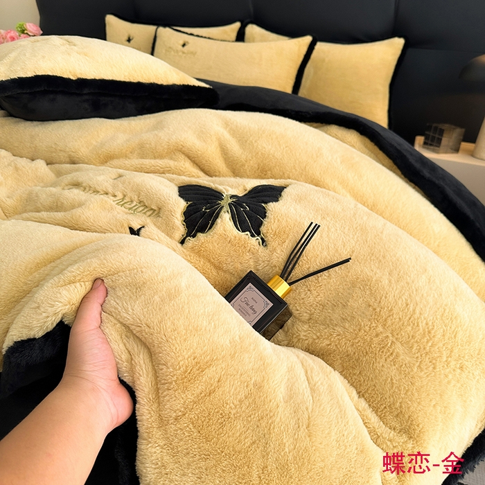 91家纺网 家纺一手货源 找家纺 （总）2025兔毛包边贴布绣花牛奶绒四件套蝶恋