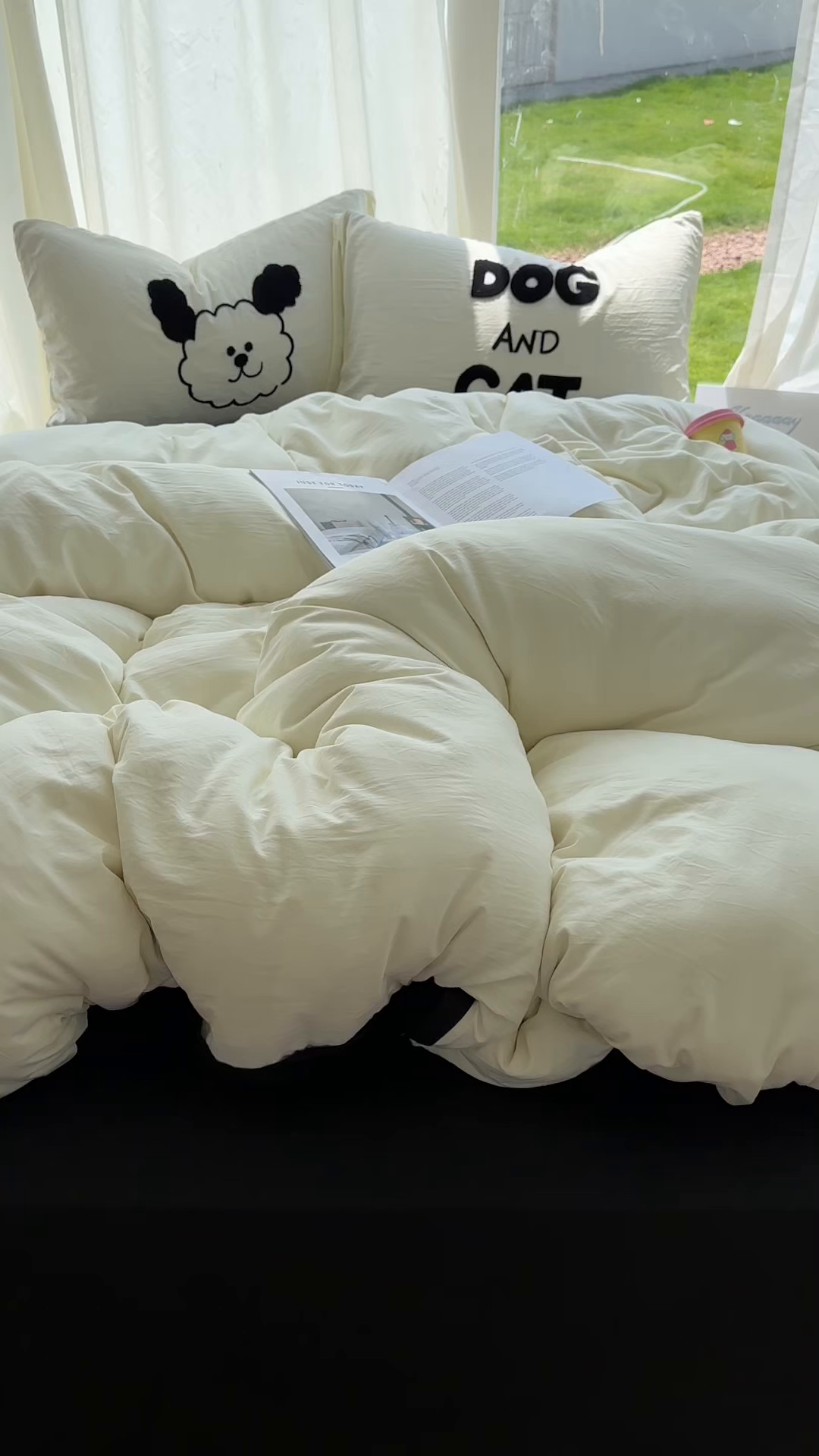 91家纺网 家纺一手货源 找家纺 花伞家居 2025新款毛巾绣水洗棉小红书风四件套（提供买家秀） 猫猫狗狗米黄