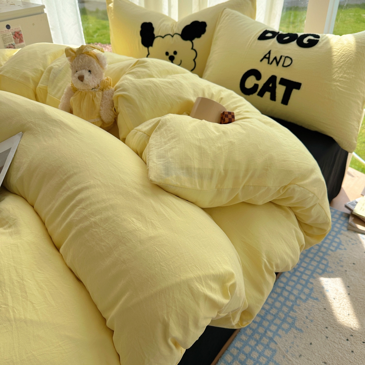 91家纺网 家纺一手货源 找家纺 花伞家居 2025新款毛巾绣水洗棉小红书风四件套（提供买家秀） 猫猫狗狗奶黄