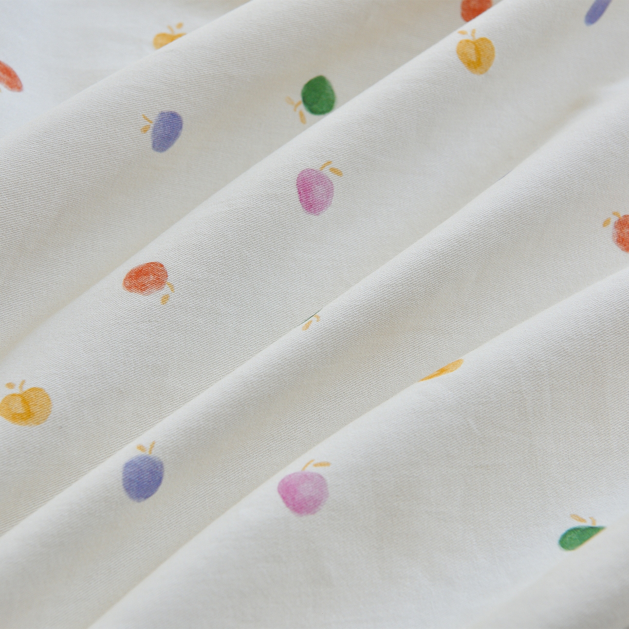 91家纺网 家纺一手货源 找家纺 董成龙家纺 2025新款全棉磨毛数码印花四件套 甜心乐园-米