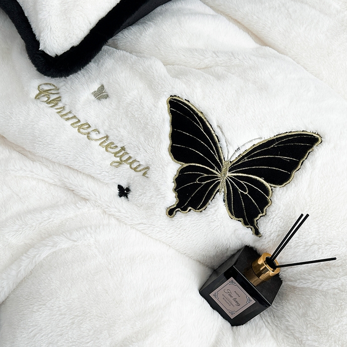 91家纺网 家纺一手货源 找家纺 （总）2025兔毛包边贴布绣花牛奶绒四件套蝶恋