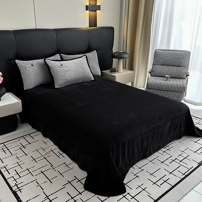 91家纺网 家纺一手货源 找家纺 2025兔毛包边贴布绣花牛奶绒四件套蝶恋 蝶恋-灰