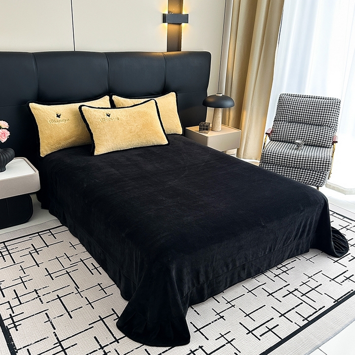 91家纺网 家纺一手货源 找家纺 2025兔毛包边贴布绣花牛奶绒四件套蝶恋 蝶恋-金