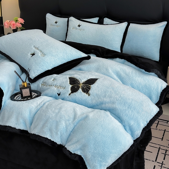 91家纺网 家纺一手货源 找家纺 2025兔毛包边贴布绣花牛奶绒四件套蝶恋 蝶恋-蓝