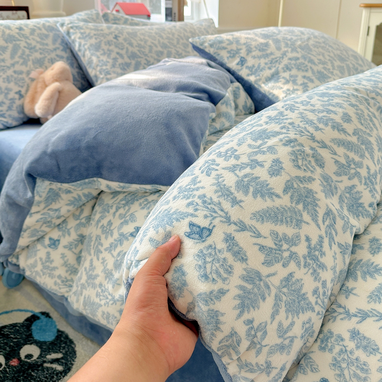 91家纺网 家纺一手货源 找家纺 水木坊 2025新款A加厚牛奶绒印花四件套-含买家秀 风沙沙