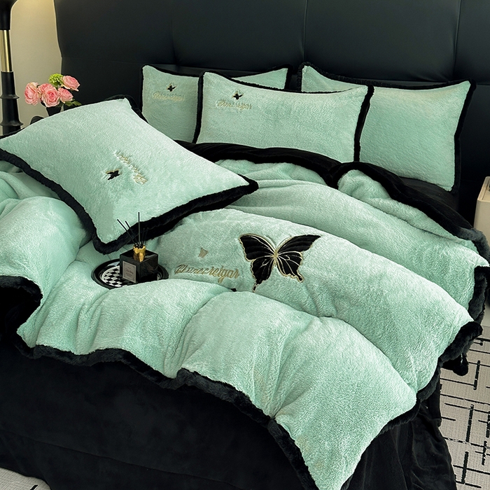 91家纺网 家纺一手货源 找家纺 2025兔毛包边贴布绣花牛奶绒四件套蝶恋 蝶恋-绿