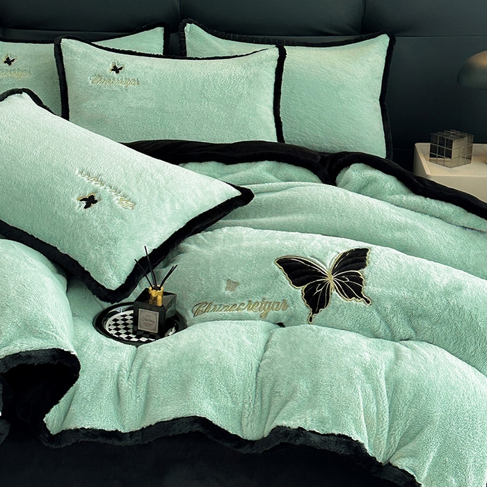 91家纺网 家纺一手货源 找家纺 2025兔毛包边贴布绣花牛奶绒四件套蝶恋 蝶恋-绿