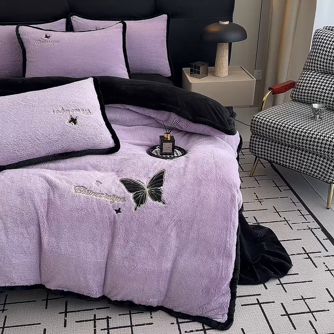 91家纺网 家纺一手货源 找家纺 2025兔毛包边贴布绣花牛奶绒四件套蝶恋 蝶恋-紫
