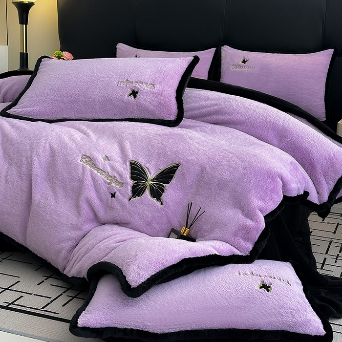 91家纺网 家纺一手货源 找家纺 2025兔毛包边贴布绣花牛奶绒四件套蝶恋 蝶恋-紫