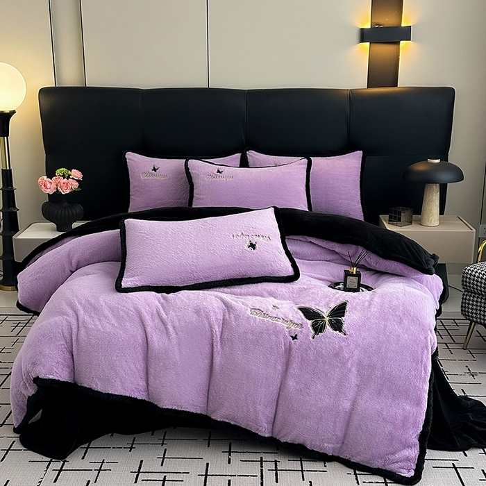 91家纺网 家纺一手货源 找家纺 2025兔毛包边贴布绣花牛奶绒四件套蝶恋 蝶恋-紫