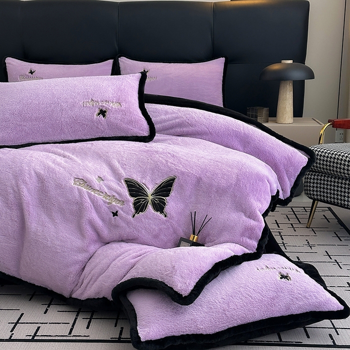 91家纺网 家纺一手货源 找家纺 2025兔毛包边贴布绣花牛奶绒四件套蝶恋 蝶恋-紫