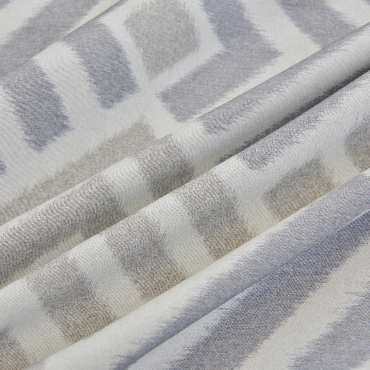 91家纺网 家纺一手货源 找家纺 董成龙家纺 2025新款全棉磨毛数码印花四件套 半舟-灰