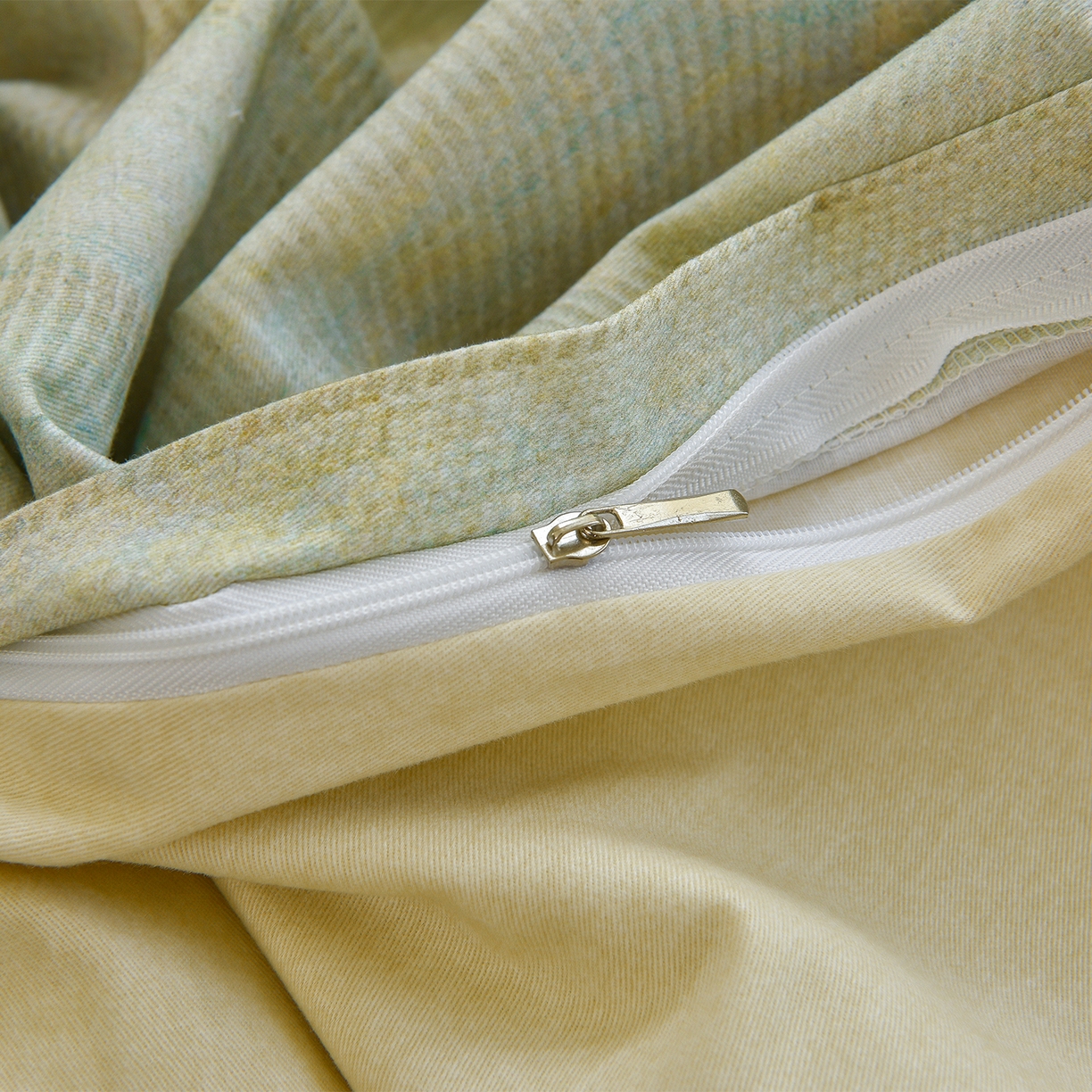 91家纺网 家纺一手货源 找家纺 董成龙家纺 2025新款全棉磨毛数码印花四件套 华尔兹-绿