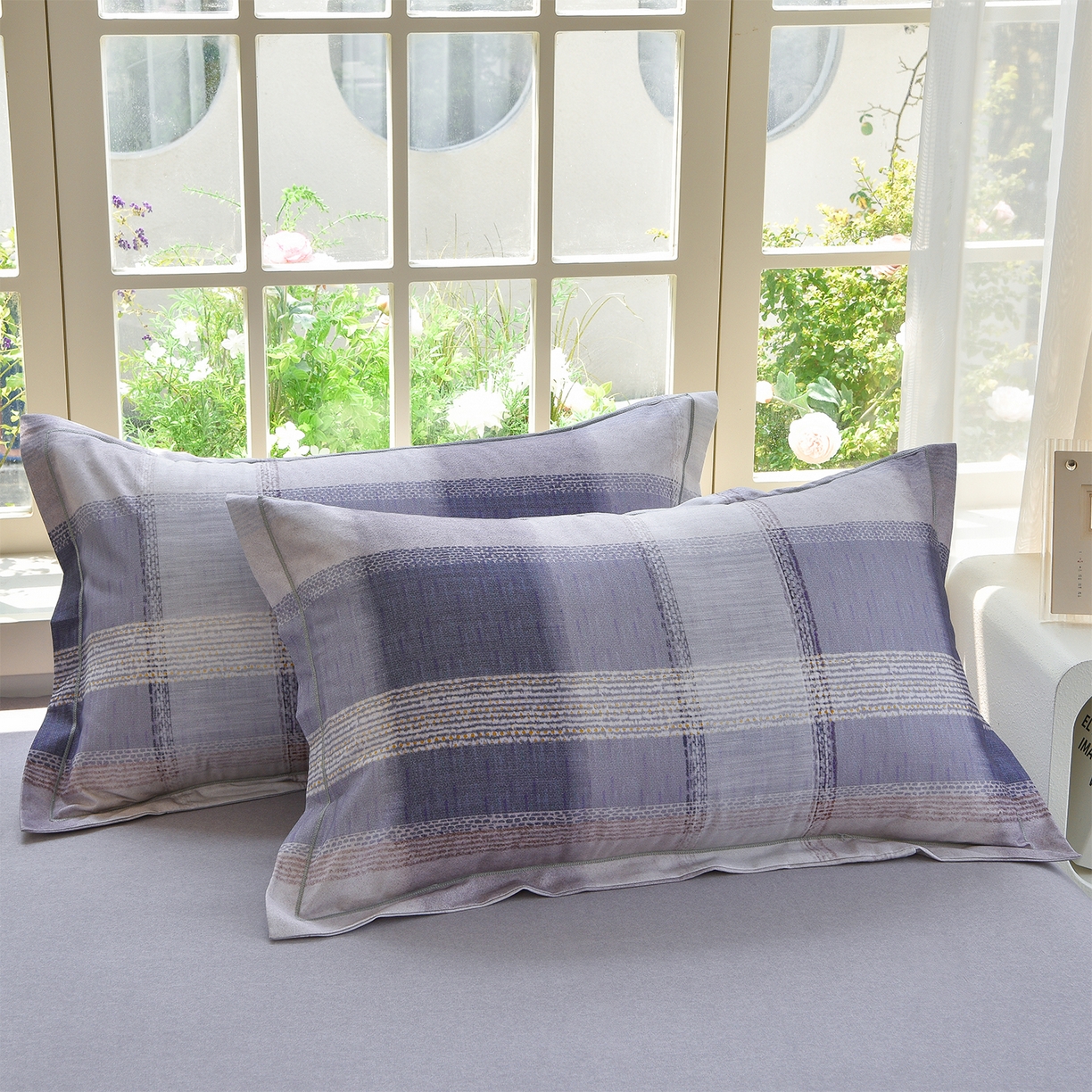 91家纺网 家纺一手货源 找家纺 董成龙家纺 2025新款全棉磨毛数码印花四件套 轻织漫冬-紫