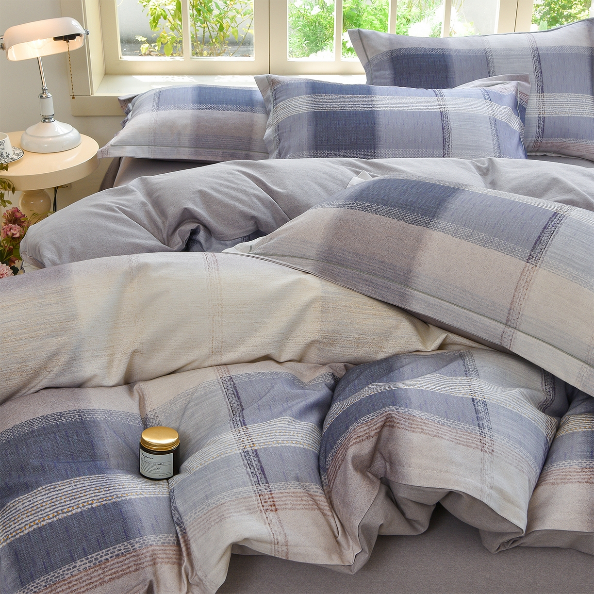 91家纺网 家纺一手货源 找家纺 董成龙家纺 2025新款全棉磨毛数码印花四件套 轻织漫冬-紫