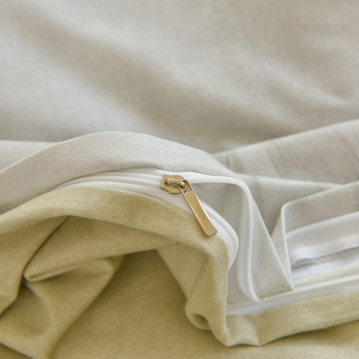 91家纺网 家纺一手货源 找家纺 董成龙家纺 2025新款全棉磨毛数码印花四件套 嬉秋集-灰