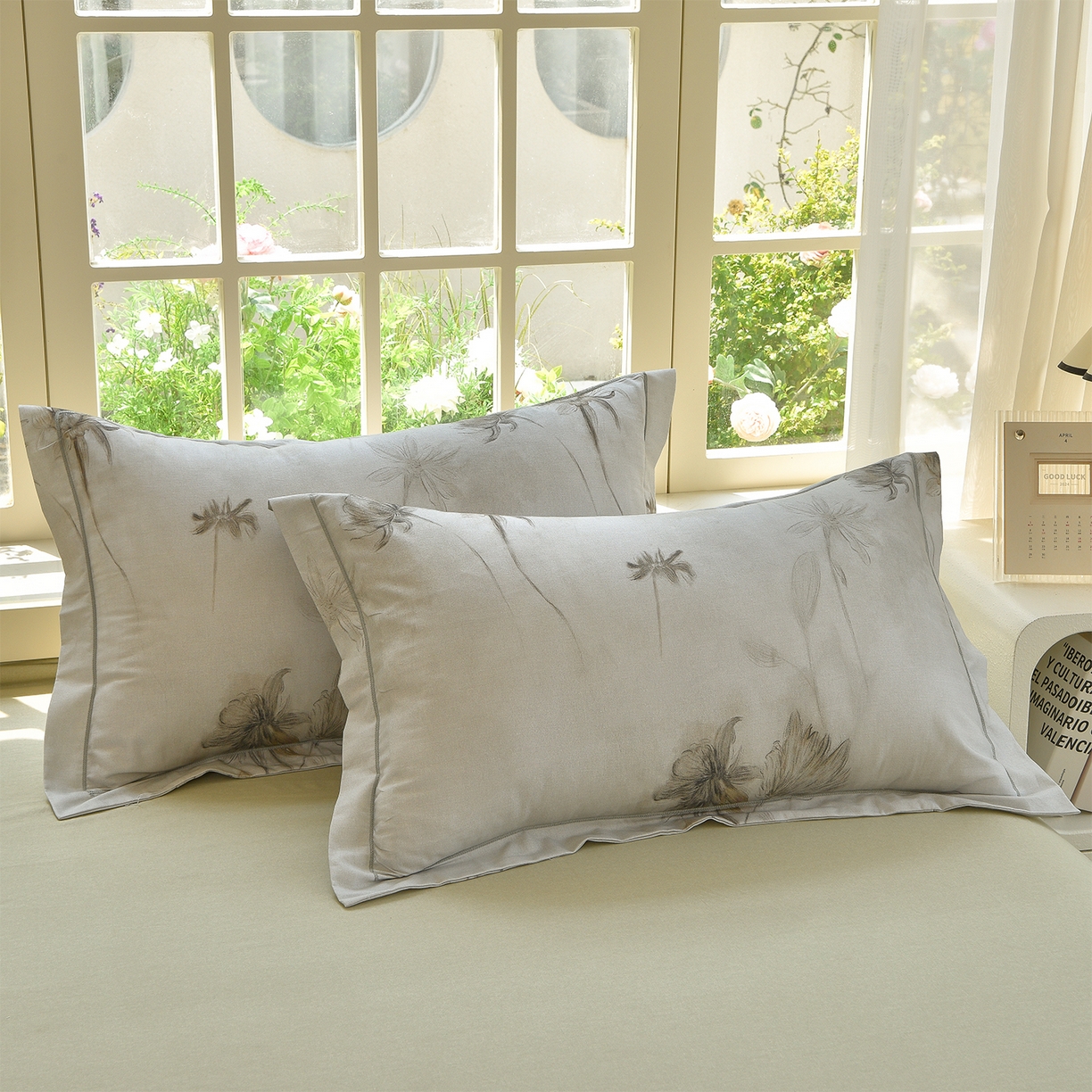 91家纺网 家纺一手货源 找家纺 董成龙家纺 2025新款全棉磨毛数码印花四件套 嬉秋集-灰