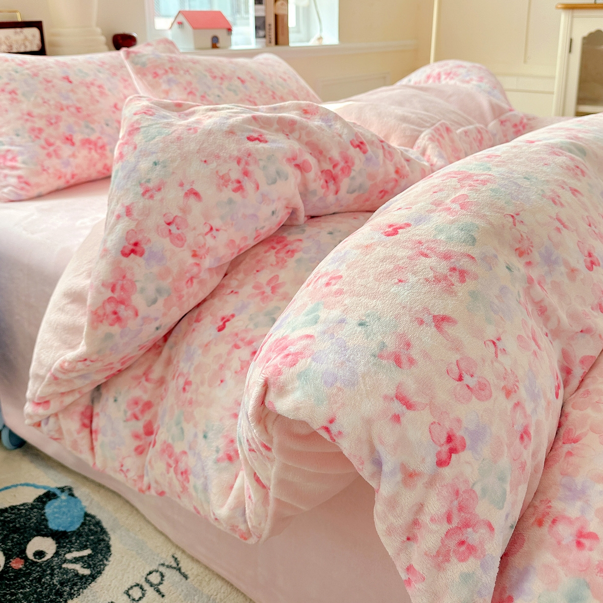 91家纺网 家纺一手货源 找家纺 水木坊 2025新款A加厚牛奶绒印花四件套-含买家秀 玫瑰粉黛