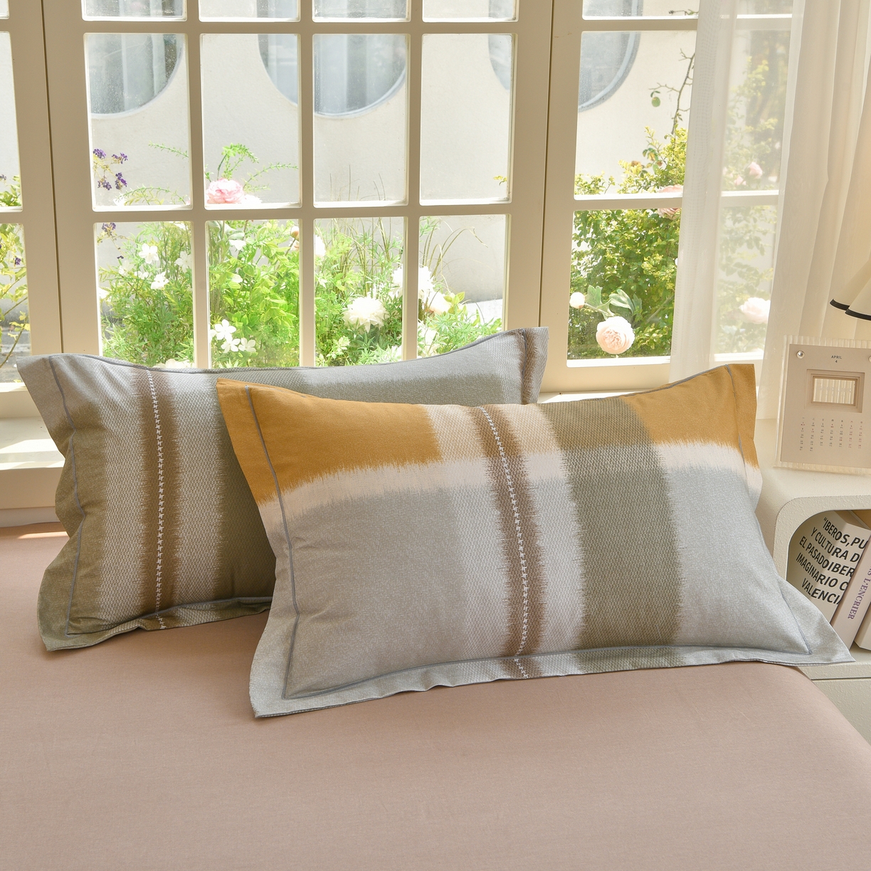 91家纺网 家纺一手货源 找家纺 董成龙家纺 2025新款全棉磨毛数码印花四件套 凯茜-黄