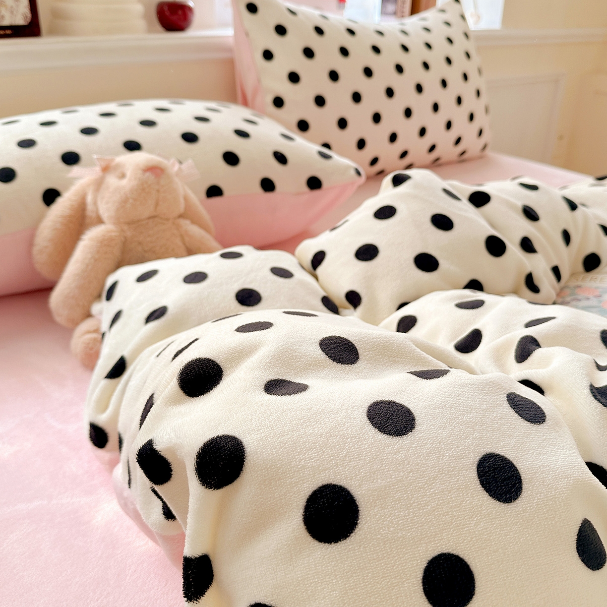 91家纺网 家纺一手货源 找家纺 水木坊 2025新款A加厚牛奶绒印花四件套-含买家秀 米珍珠