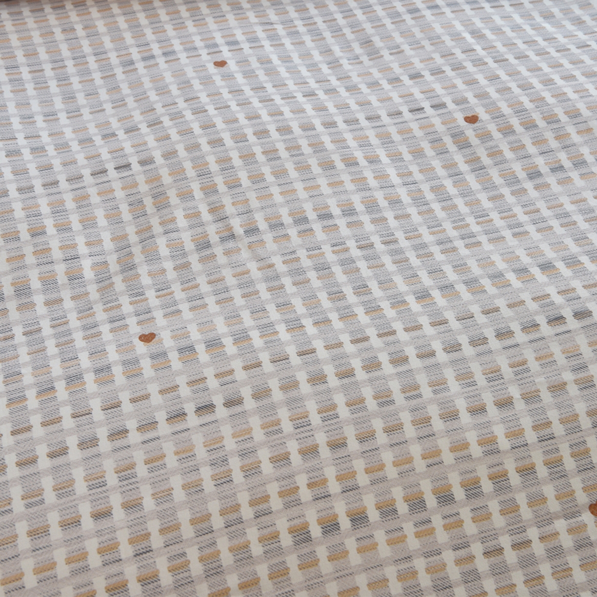 91家纺网 家纺一手货源 找家纺 董成龙家纺 2025新款全棉磨毛数码印花四件套 锦知-黄