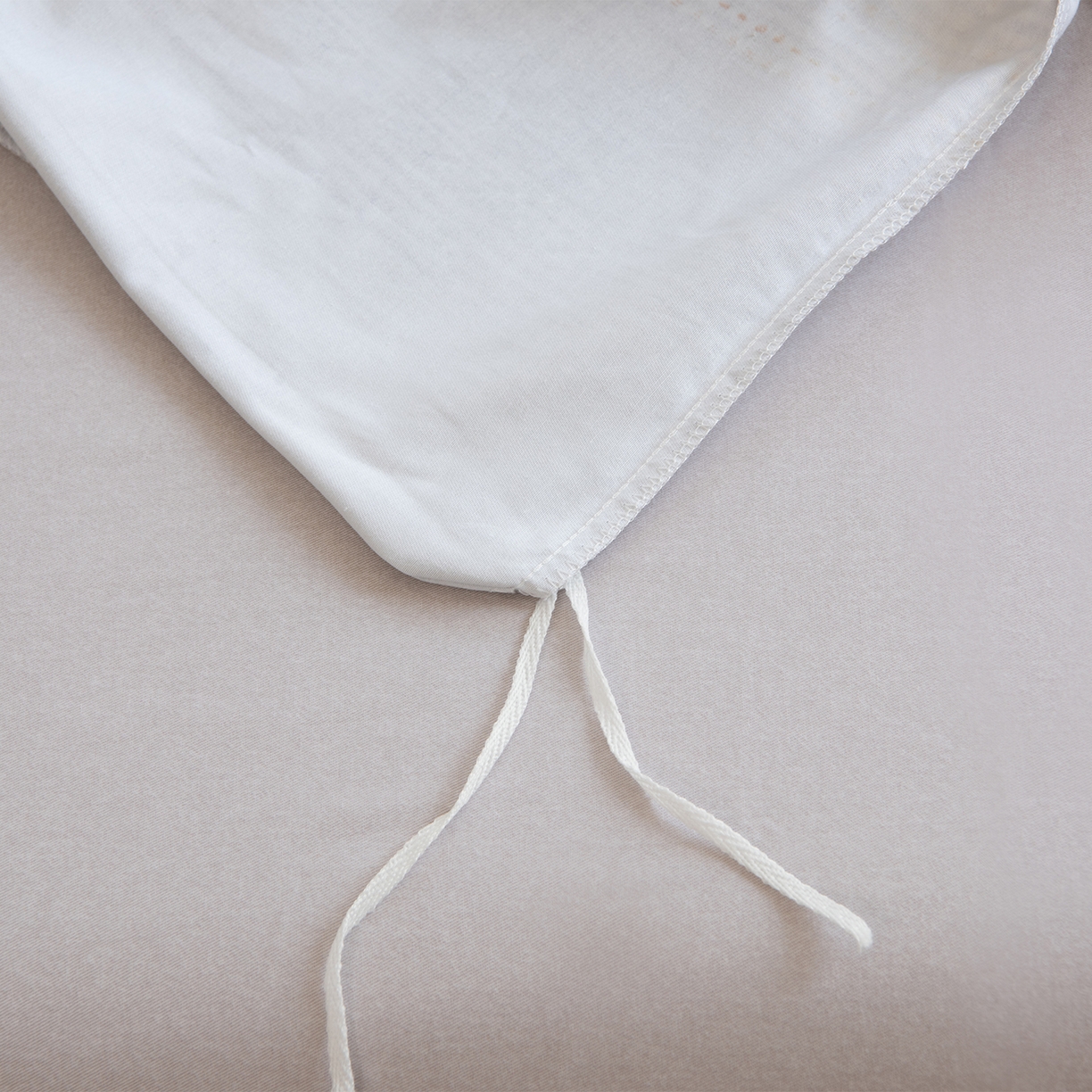 91家纺网 家纺一手货源 找家纺 董成龙家纺 2025新款全棉磨毛数码印花四件套 轻织漫冬-灰