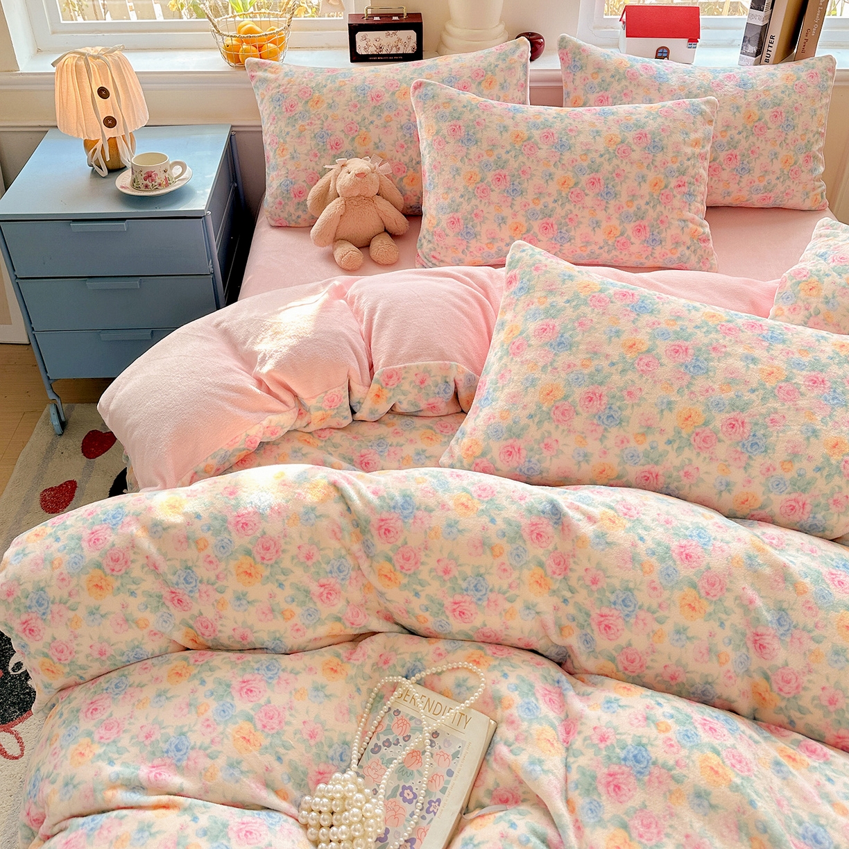 91家纺网 家纺一手货源 找家纺 水木坊 2025新款A加厚牛奶绒印花四件套-含买家秀 蔷薇语