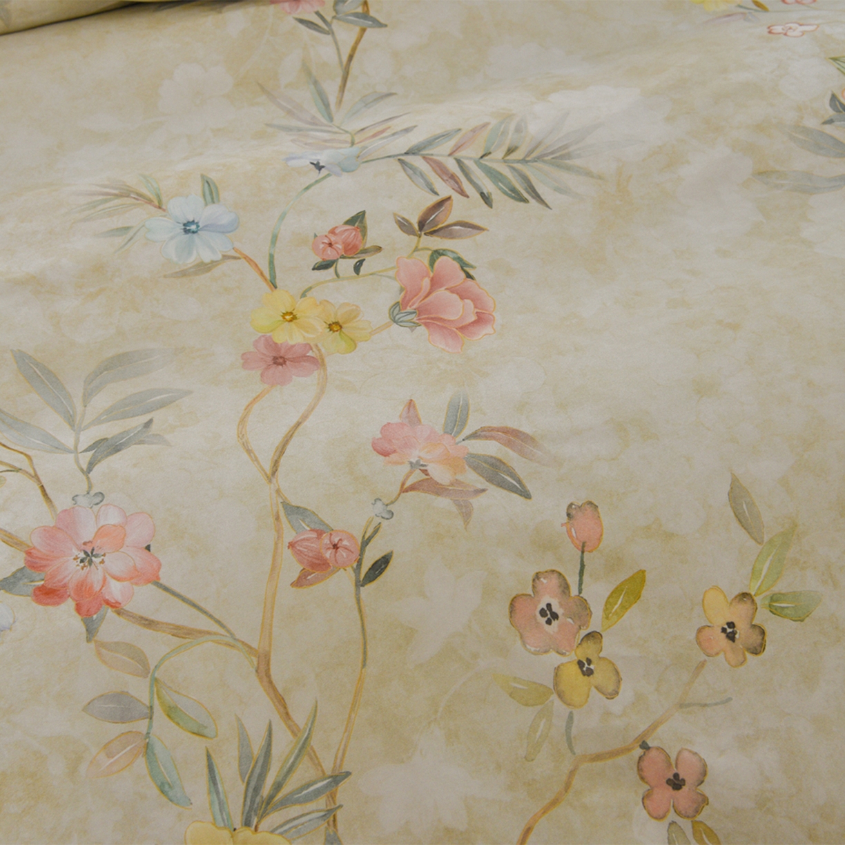 91家纺网 家纺一手货源 找家纺 董成龙家纺 2025新款全棉磨毛数码印花四件套 美伊-绿