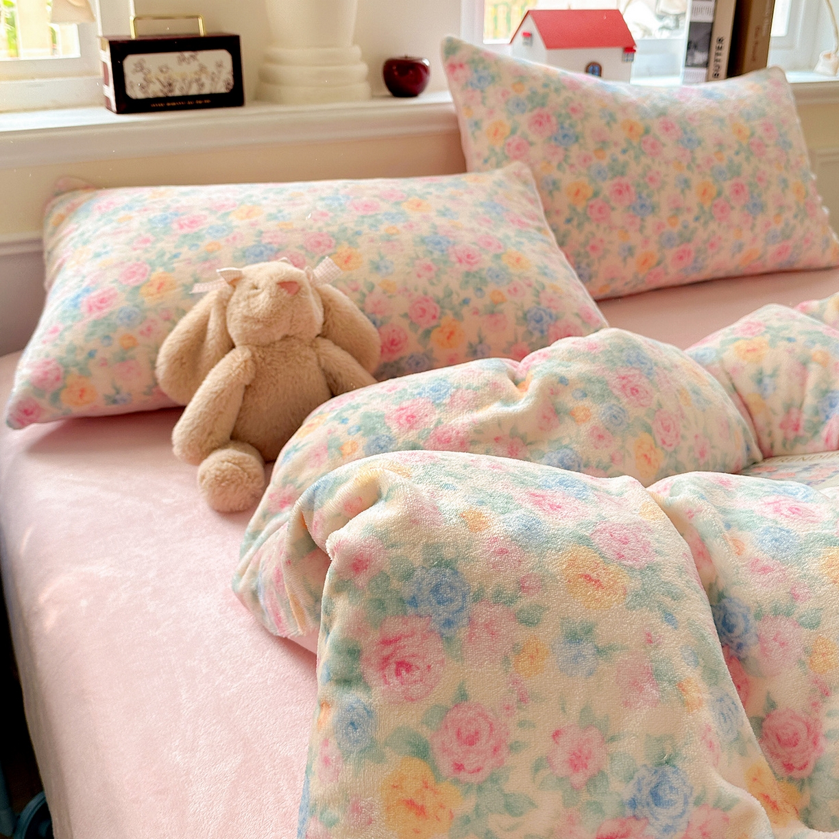 91家纺网 家纺一手货源 找家纺 水木坊 2025新款A加厚牛奶绒印花四件套-含买家秀 蔷薇语