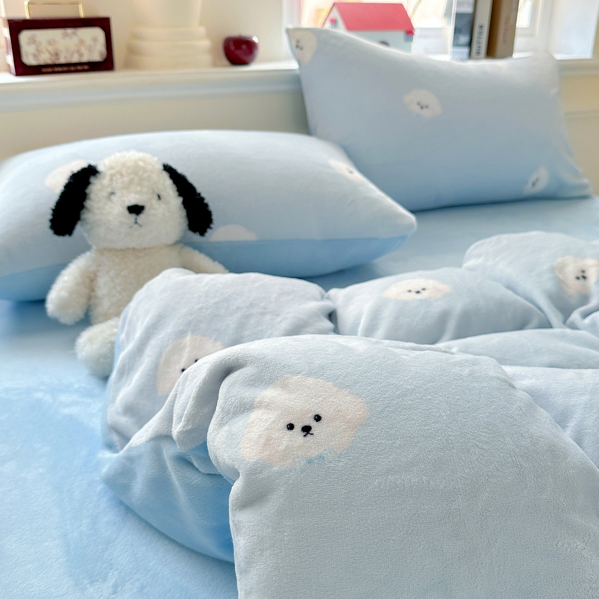 91家纺网 家纺一手货源 找家纺 水木坊 2025新款A加厚牛奶绒印花四件套-含买家秀 绒绒小狗-蓝