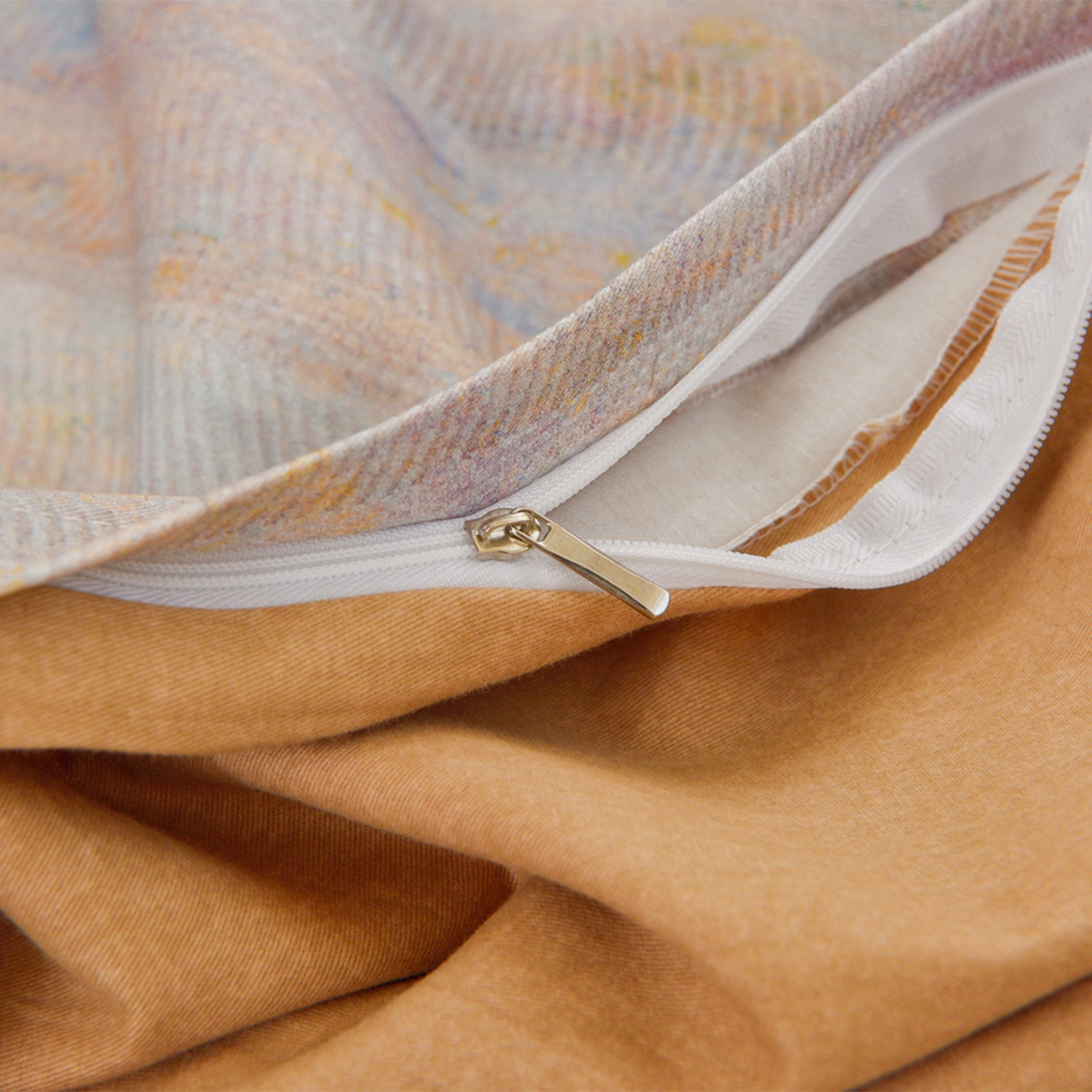 91家纺网 家纺一手货源 找家纺 董成龙家纺 2025新款全棉磨毛数码印花四件套 华尔兹-紫